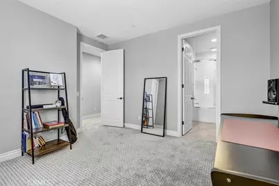 68 Dublin, Irvine, CA 92620 - Photo 32