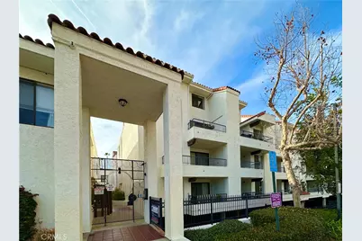 3525 Lebon Drive #204, San Diego, CA 92122 - Photo 2