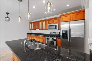 911 N Kings Road, West Hollywood, CA 90069 - Photo 16