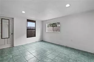 5108 W Napali, Santa Ana, CA 92704 - Photo 28