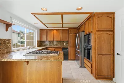 19239 Meadowood Cir, Huntington Beach, CA 92648 - Photo 34