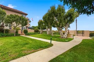 19239 Meadowood Cir, Huntington Beach, CA 92648 - Photo 50
