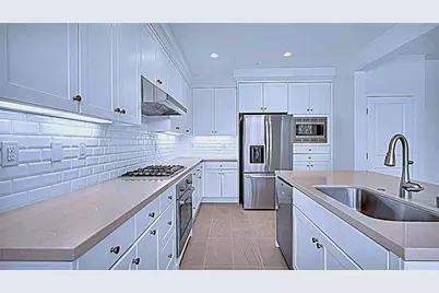 100 Desert Lotus, Irvine, CA 92618 - Photo 26