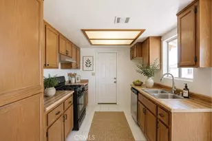 11649 3rd Ave, Hesperia, CA 92345 - Photo 18