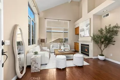 5 Altezza, Irvine, CA 92606 - Photo 2