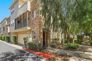 56 Meridian Dr, Aliso Viejo, CA 92656 - Photo 2