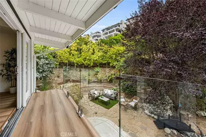 945 Park, Laguna Beach, CA 92651 - Photo 22