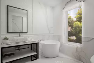 87 Linda, Newport Beach, CA 92660 - Photo 32
