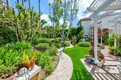 1426 Newporter Way, Newport Beach, CA 92660 - Photo 46