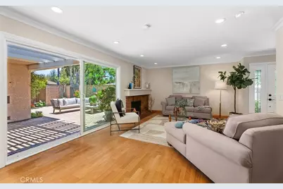 17261 Citron, Irvine, CA 92612 - Photo 18