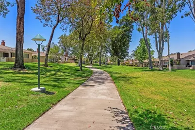 17261 Citron, Irvine, CA 92612 - Photo 44