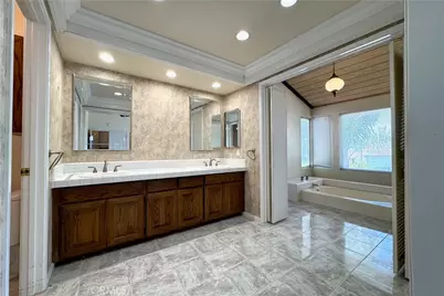 24862 Luton Street, Laguna Hills, CA 92653 - Photo 10