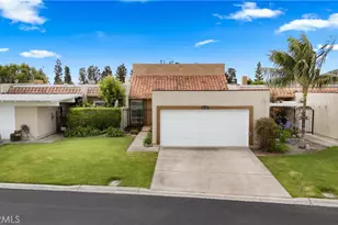 17735 Los Jardines, Fountain Valley, CA 92708 - Photo 30