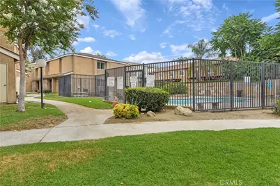 941 S Mountain, Ontario, CA 91762 - Photo 24