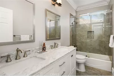 2564 Newman Avenue, Tustin, CA 92782 - Photo 32