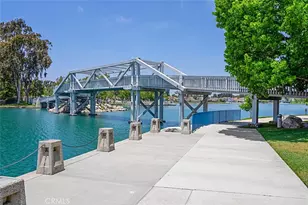 1 Woodleaf, Irvine, CA 92614 - Photo 28