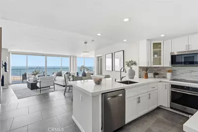 700 E Ocean Boulevard #2305, Long Beach, CA 90802 - Photo 2