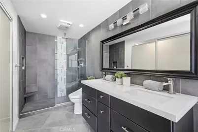 700 E Ocean Boulevard #2305, Long Beach, CA 90802 - Photo 22