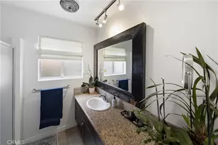 2336 Cynthia Ct, Costa Mesa, CA 92627 - Photo 10