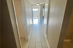 300 E Chestnut Ave, Santa Ana, CA 92701 - Photo 12