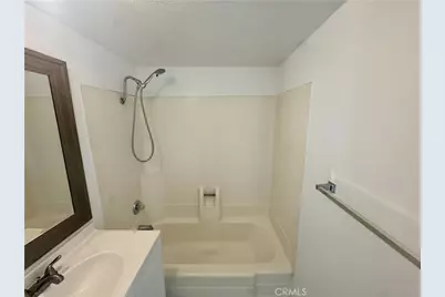 300 E Chestnut Avenue #301, Santa Ana, CA 92701 - Photo 24