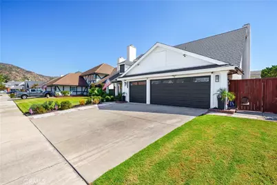 4624 E Blue Bird Avenue, Orange, CA 92869 - Photo 6