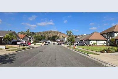 4624 E Blue Bird Avenue, Orange, CA 92869 - Photo 34