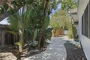 13032 Earlham, North Tustin, CA 92705 - Photo 38