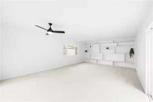 10441 Sunday, Huntington Beach, CA 92646 - Photo 18