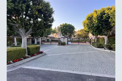 2345 Tryall, Tustin, CA 92782 - Photo 4