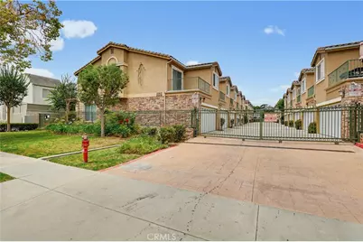 20809 Seine #4, Lakewood, CA 90715 - Photo 2