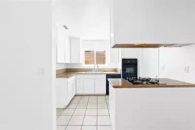 14362 Spa Drive, Huntington Beach, CA 92647 - Photo 4