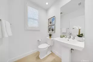 182 Frontier, Irvine, CA 92620 - Photo 16