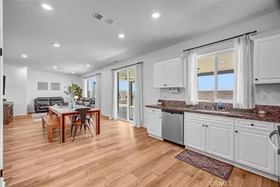 22957 Sagenut Way, Nuevo, CA 92567 - Photo 16