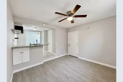8201 Madrona, Fontana, CA 92335 - Photo 10