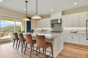 29790 Camino La Cumbre, Valencia, CA 91354 - Photo 2