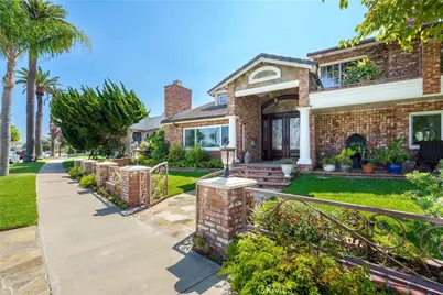 920 11th, Huntington Beach, CA 92648 - Photo 2
