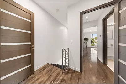 4485 Hazeltine Avenue #1, Sherman Oaks, CA 91423 - Photo 32