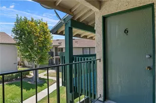 23280 Orange, Lake Forest, CA 92630 - Photo 12