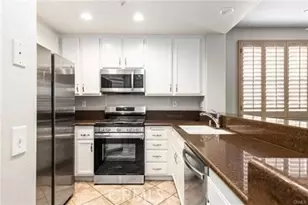 13449 Savanna, Tustin, CA 92782 - Photo 6