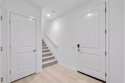 220 Ashby, Irvine, CA 92618 - Photo 4