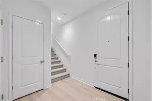 220 Ashby, Irvine, CA 92618 - Photo 4