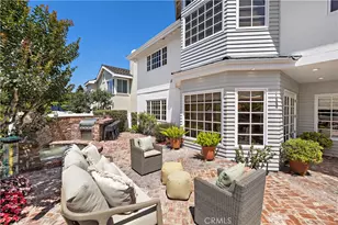21 Emerald, Irvine, CA 92614 - Photo 4