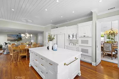 21 Emerald, Irvine, CA 92614 - Photo 8