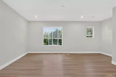 90 Topaz, Irvine, CA 92602 - Photo 10