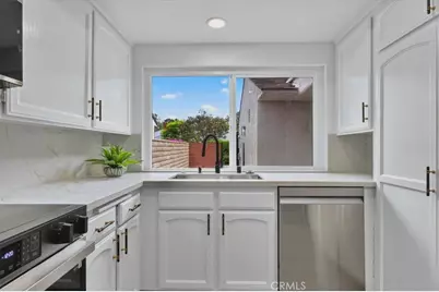 27 Dogwood, Irvine, CA 92612 - Photo 6