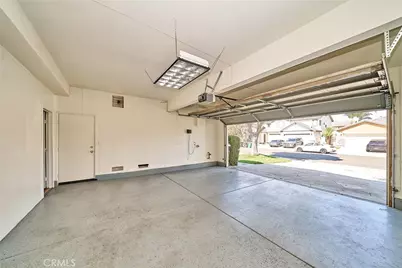 6377 Peach, Jurupa, CA 92880 - Photo 30