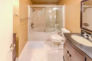 880 W 1st St, Los Angeles, CA 90012 - Photo 22