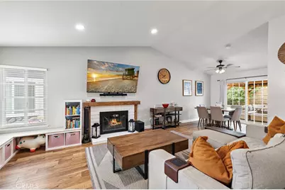 21155 Larchmont, Lake Forest, CA 92630 - Photo 4