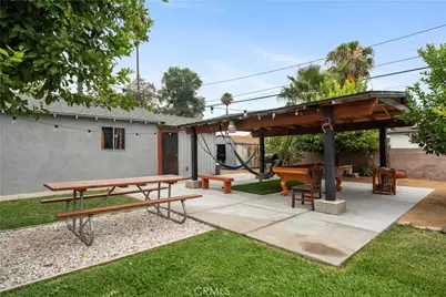 2727 N Sierra Way, San Bernardino, CA 92405 - Photo 4